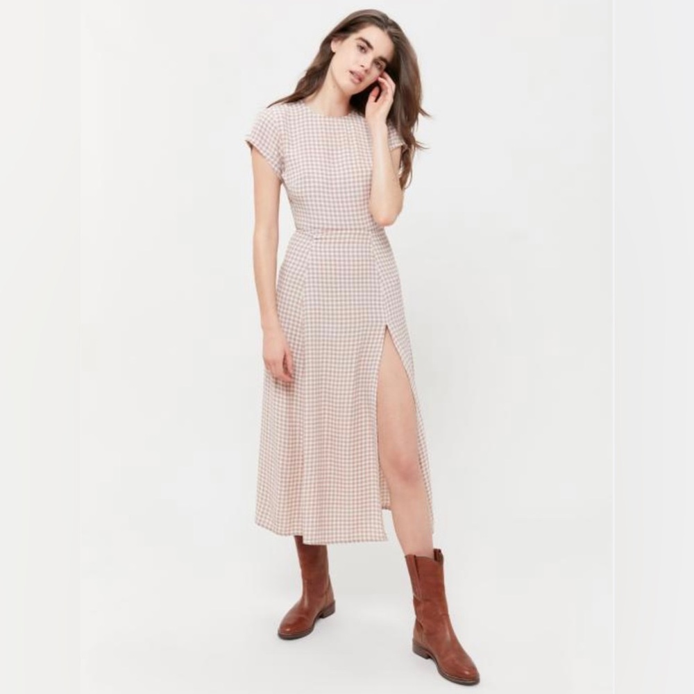 UO Lindsey Cap-Sleeve Side-Slit Midi Dress